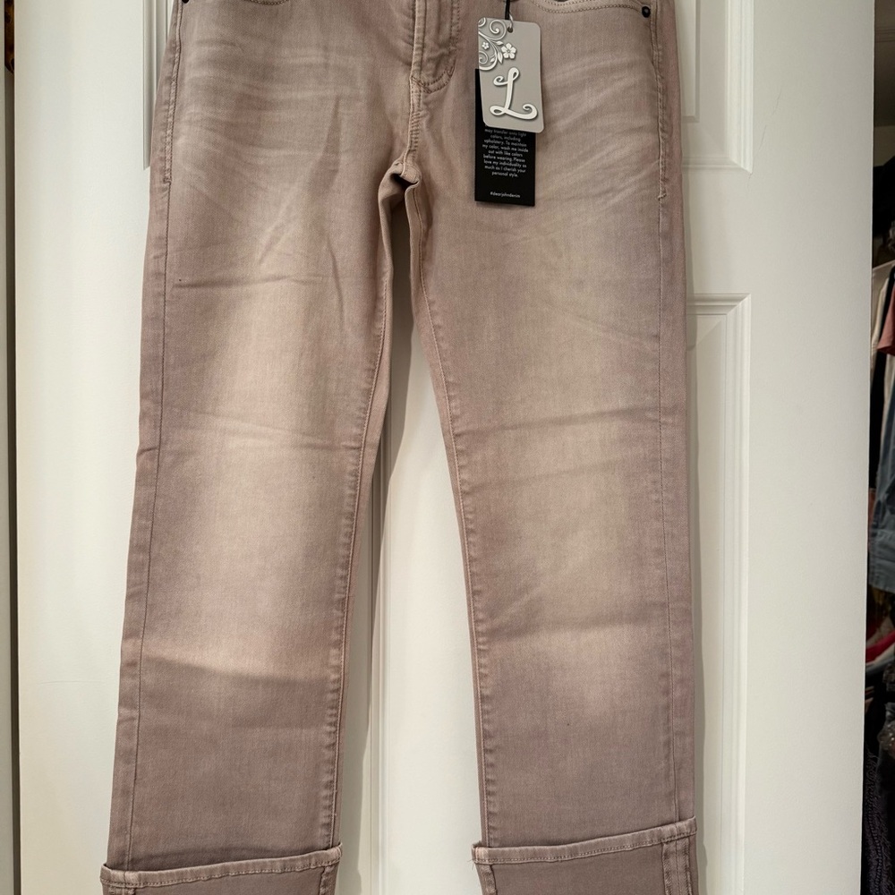 Dear John Women's Cropped Jeans in Light Tan